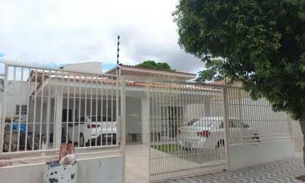 Casa com 4 quartos à venda na Praça da República, Santa Cruz, Cuiabá