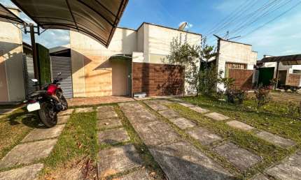 Tarumã - Nascentes do Tarumã casa de 100m² com 3 Quartos e 2 Vagas