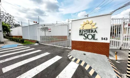 Riviera Del Sol - Casa de 2 Quartos e 1 Vaga no Parque das laranjeiras