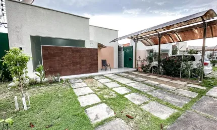 Nascentes do Tarumã - Casa com 3 Quartos e 2 Vagas - Planta Original no Tarumã