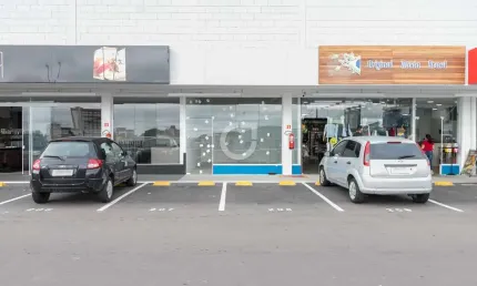 Sala comercial para alugar na Rodovia BR-116, 18.580, Pinheirinho, Curitiba, 31 m2 por R$ 2.300