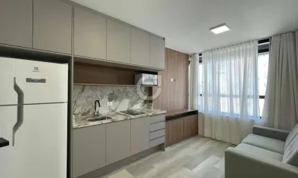 Kitnet / stúdio para alugar na avenida visconde de guarapuava, nº 3000, centro, curitiba, 30 m2 por r$ 2.590