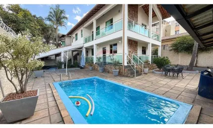 Casa à venda em Contagem – 5 quartos, piscina e área gourmet