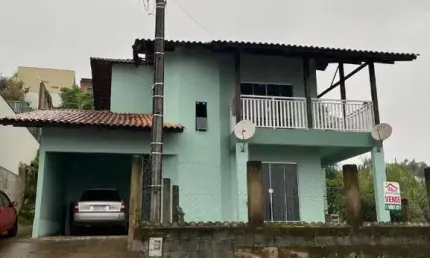 Casa com 3 quartos à venda no czerniewicz, jaraguá do sul , 154 m2 por r$ 700.000