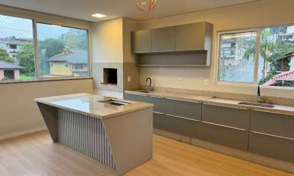 Apartamento com móveis sob medida em todos os Cômodos no bairro Nova Brasília