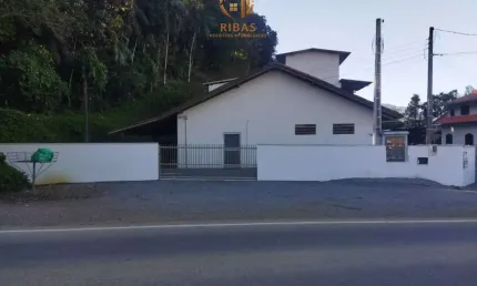 Barracão / Galpão / Depósito com 5 salas para alugar na Vila Chartres, Jaraguá do Sul 