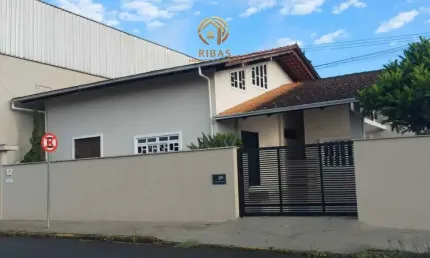 CASA PADRÃO A VENDA NO BAIRRO AMIZADE EM JARAGUÁ DO SUL