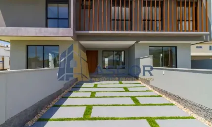 Casa com 3 quartos para alugar na Rua Cambuí, --, Alto Ribeirão Leste, Florianópolis, 121 m2 por R$ 6.180