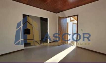 Casa com 3 quartos à venda na Rua José João Martendal, --, Trindade, Florianópolis por R$ 1.289.000