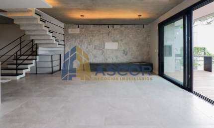 Casa em condomínio fechado com 3 quartos para alugar na Rua Laurindo Januário da Silveira, --, Canto da Lagoa, Florianópolis por R$ 16.900