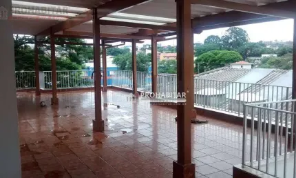 Vendo excelente casa na Cidade Dutra  para fins residencial e comercial de 315 m², com 3 dormitórios sendo uma suíte com hidromassagem,