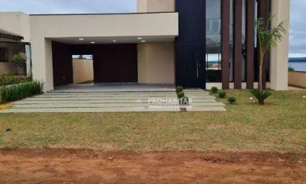 Vendo Exuberante Sobrado com 3 dormitórios sendo1 suíte, com espaço para closet em todos os dormitórios e também preparado para ar-condicionado