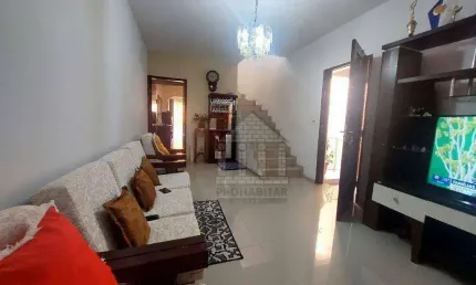 Sobrado com 3 dormitórios à venda na Terceira Divisão de Interlagos