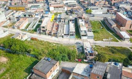Terreno à venda ao lado da Estação Varginha da CPTM