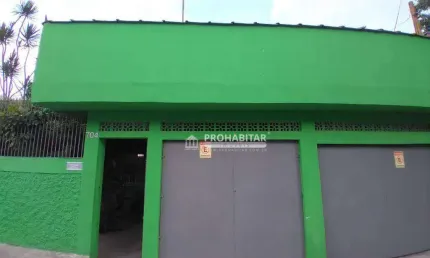 Casa com 4 dormitórios à venda no Jardim das Imbuias