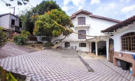 Chácara Espetacular à Venda em Parelheiros: Espaço e Conforto em Meio à Natureza