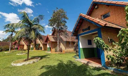 Chácara com 100 dormitórios à venda, 2000 m² na Lagoa Grande