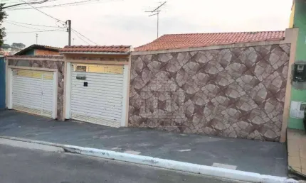 Casa com 3 quartos à venda na Rua Maria Marta Oliveira, --, Jardim Cliper, São Paulo