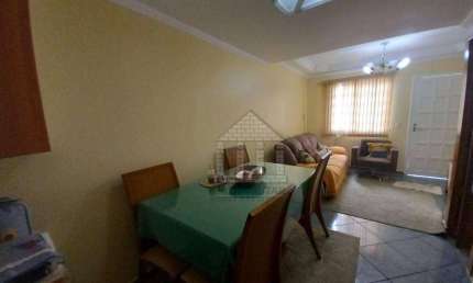 Sobrado com 3 quartos para alugar na Vila Campo Grande