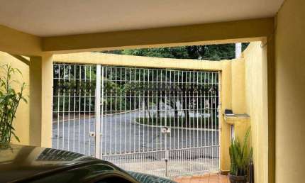 Sobrado com 3 quartos à venda no Parque das Árvores
