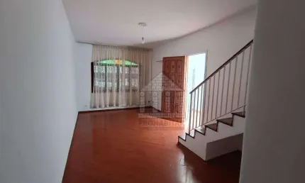 Sobrado com 2 quartos à venda ou aluguel no Jardim Sertãozinho