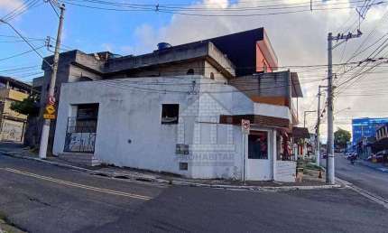 Sobrado com 4 dormitórios à venda no Jardim Santa Bárbara