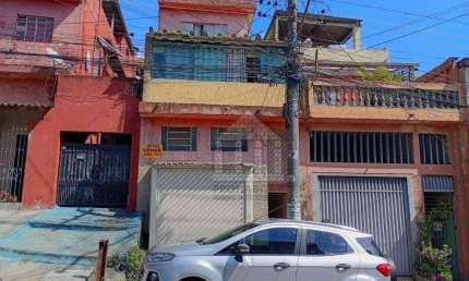 Sobrado com 3 dormitórios à venda no Jardim dos Manacás