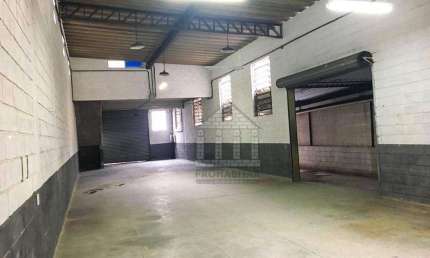 Barracão / Galpão / Depósito com 3 salas para alugar na Rua Nossa Senhora do Socorro, --, Socorro, São Paulo
