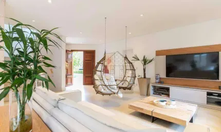 Casa com 4 quartos à venda na Rua Job Lane, --, Alto da Boa Vista, São Paulo
