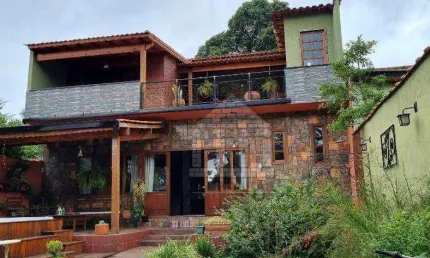 Sobrado com 3 quartos à venda ou aluguel no Jardim Alviverde