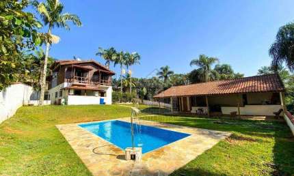 Sobrado com 5 quartos à venda na Lagoa Grande no Embu-Guaçu/SP