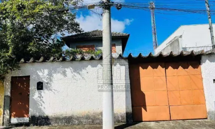 Casa com 3 quartos à venda na Rua Edson Alves de Oliveira, --, Rio Bonito, São Paulo