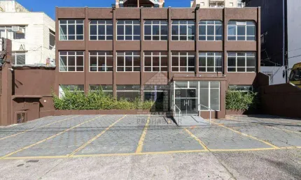 Prédio para alugar na Rua Henrique Schaumann, --, Pinheiros, São Paulo