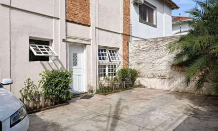 Sobrado com 3 quartos para alugar no Jardim Paulistano