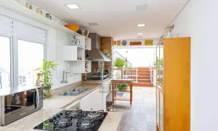 Cobertura para venda com 4 quartos, sendo 3 suítes, 311m²