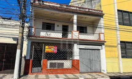 Sobrado com 3 quartos à venda no centro de Mogi das Cruzes/SP