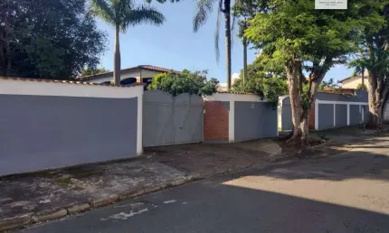 Casa Padrão para Venda em Solar de Itamaracá Indaiatuba-SP