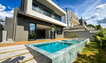 Casa Assobradada Alto Padrão 03 suítes - Condomínio Villa Paradiso - Indaiatuba/SP