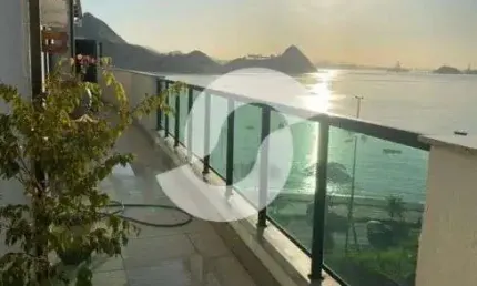 Cobertura linear à venda 3 quartos, 3 vagas, em Charitas - Niterói - RJ