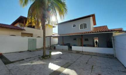 Casa à venda 4 quartos, vagas para até 3 carros, na praia de Piratininga, Regiao Oceânica de Niterói - RJ