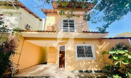 Casa com 3 dormitórios à venda, 119 m² por R$ 590.000,00 - Engenho do Mato - Niterói/RJ