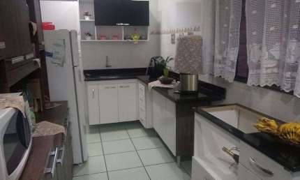 Casa para venda com dois quartos em Jardim Natal, Juiz de Fora / Minas Gerais