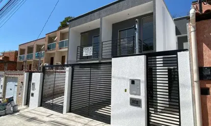 Casa com dois quartos para venda em Nova Era, Juiz de Fora / MG