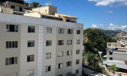 Duplex para venda tem 120 metros quadrados com 2 quartos em Costa Carvalho - Juiz de Fora - MG