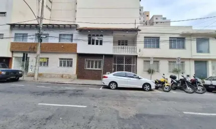 Casa com 179 metros quadrados para venda com 4 quartos em São Mateus - Juiz de Fora / MG
