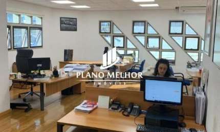 Prédio Comercial para Locação no bairro Vila Esperança, 12 vagas, 600 m - PR0046