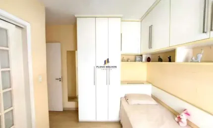 Sobrado no bairro Vila Mafra, 2 dorm, 1 suíte, 4 vagas, 121 m, 121 m - SO1770