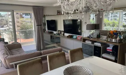 Apartamento com 3 quartos à venda na Avenida Trompowsky, 394, Centro, Florianópolis