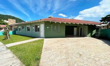 Casa em condomínio fechado com 4 quartos à venda na Rua Itapecirica, 198, Itacorubi, Florianópolis