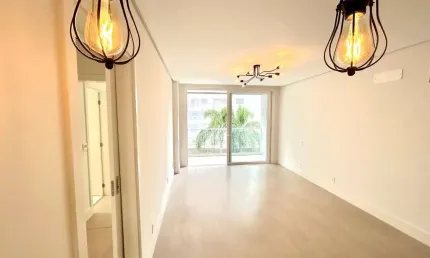 Apartamento com 3 quartos à venda na Avenida Hercílio Luz, 1012, Centro, Florianópolis